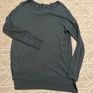 Valette medium sweater